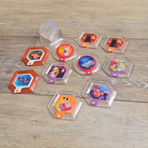 Disney Infinity power disc's lot of 11 Mulan, mickey, rapunzel, Alice, Nemo, car - Picture 1 of 15
